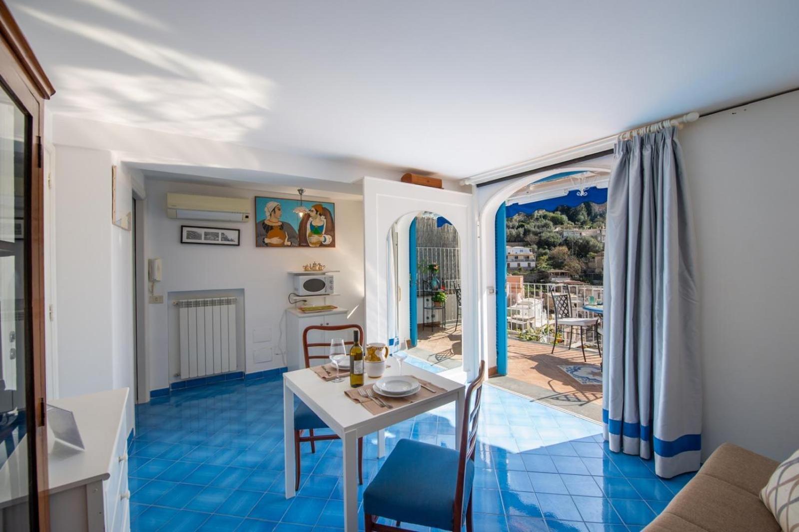 ポジターノCasa Bellinaアパートメント エクステリア 写真